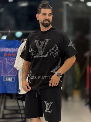 ست تیشرت شلوارک ال ولی فول نگین 1118