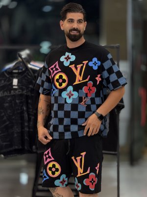 ست تیشرت شلوارک ال وی شطرنجی1121