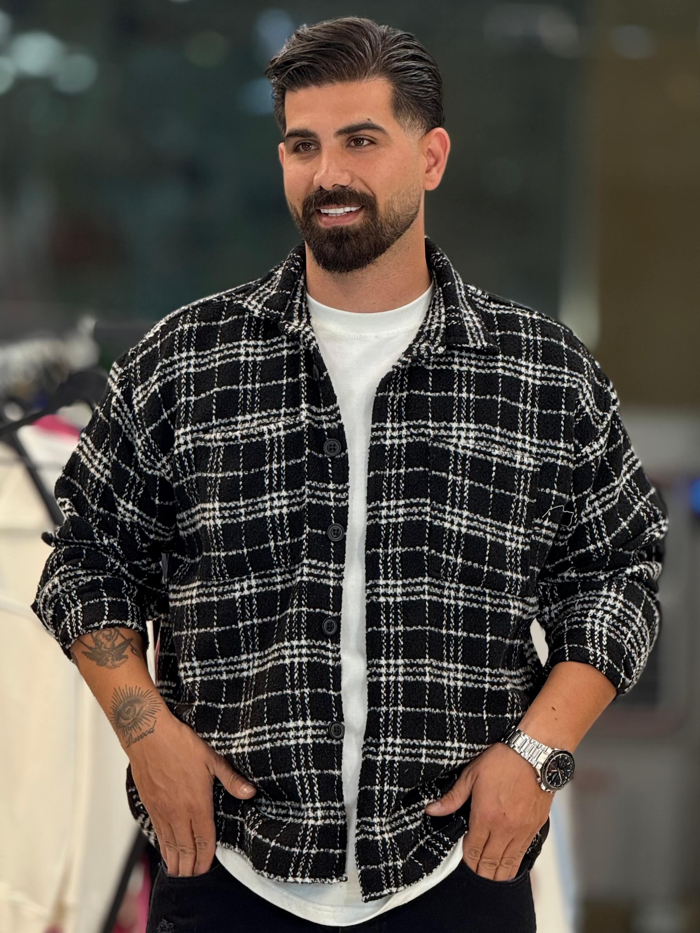 رنگ مشکی سفید